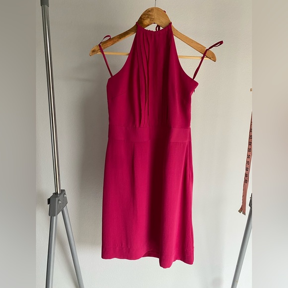 Banana Republic Dresses & Skirts - Banana Republic Magenta Halter Dress Size 6
